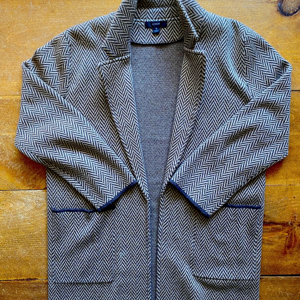JCrew Sophie herringbone sweater blazer with bracelet length sleeves.